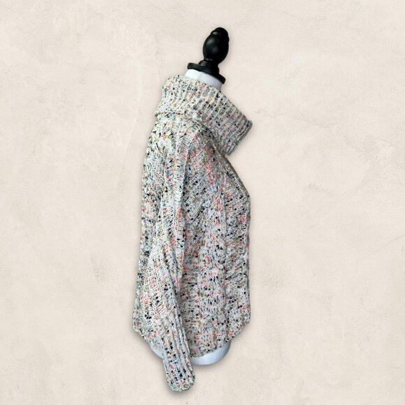 MOON & Madison Turtle Neck Cable Knit Bishop Sleeve Sweater Size XS - Picture 3 of 6